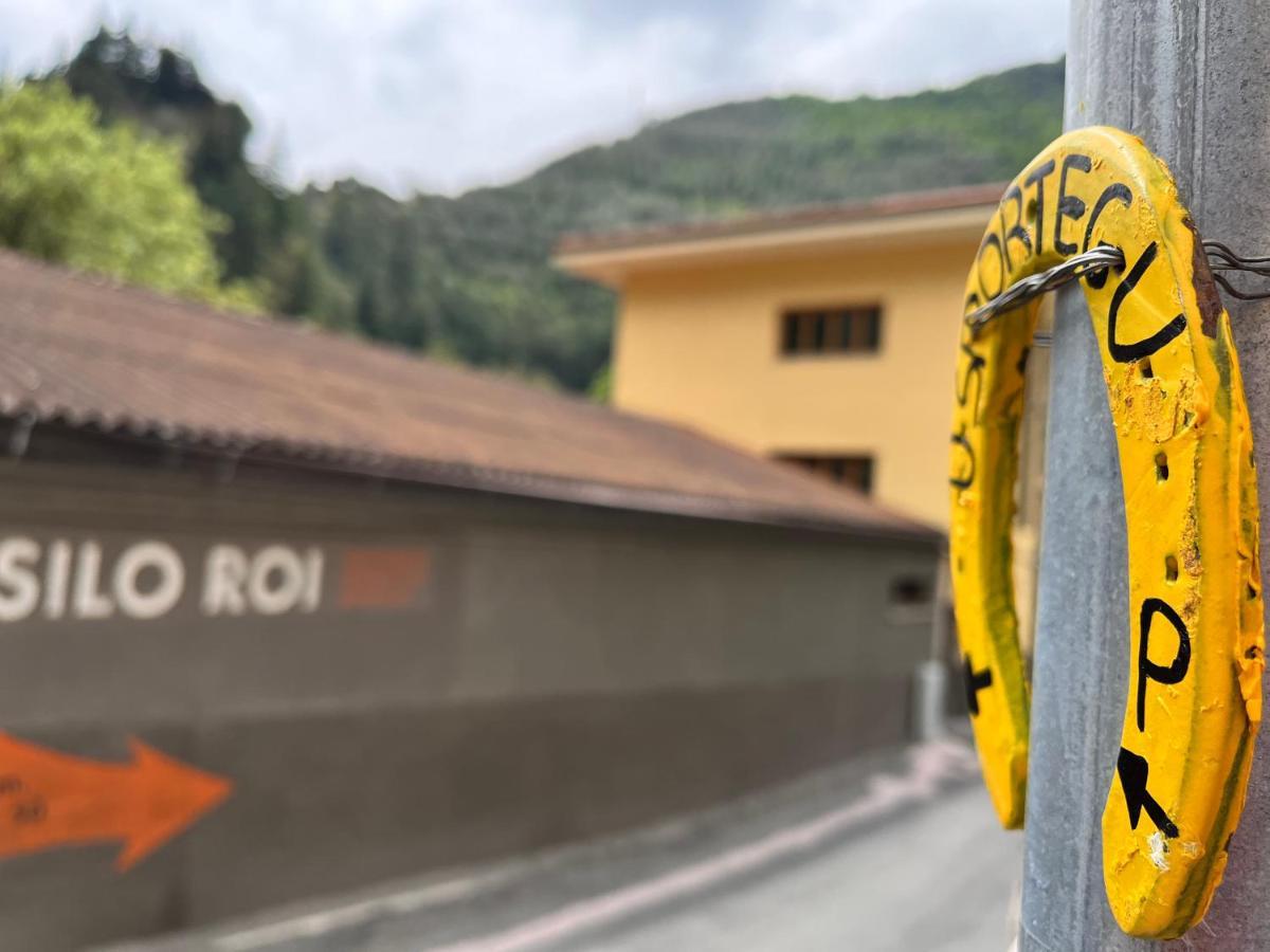 Alloggio U Sportegu Da E Monti A Giaia Badalucco Eksteriør bilde